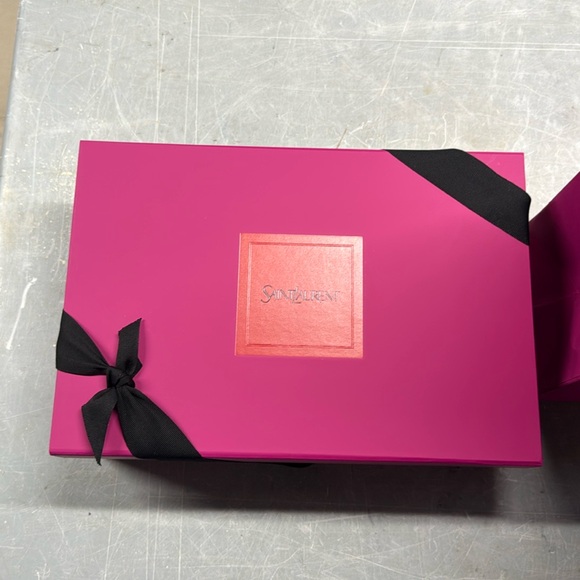 Yves Saint Laurent Box and Bag - Picture 2 of 5